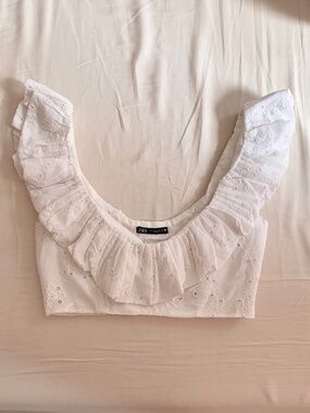 Zara White Embroidered Ruffle Crop Top Size S